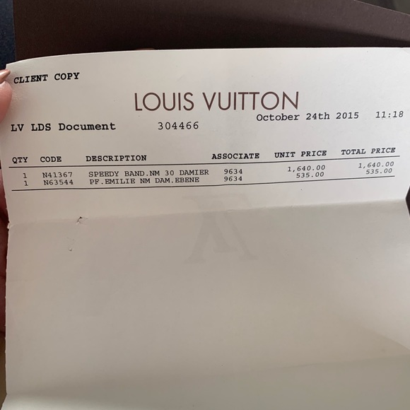 Louis Vuitton Emilie Wallet - Picture 8 of 8